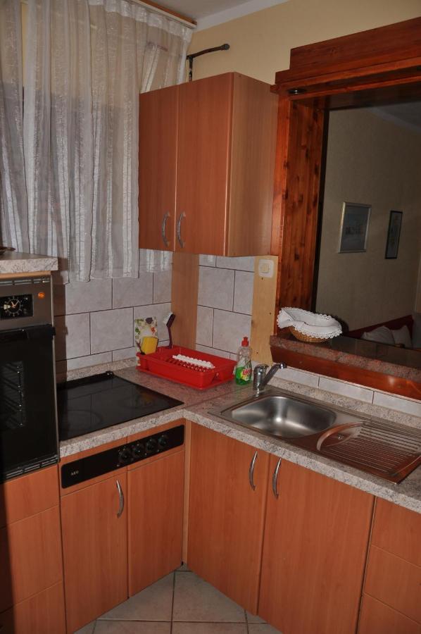 Apartmani Karla Кленовица Экстерьер фото