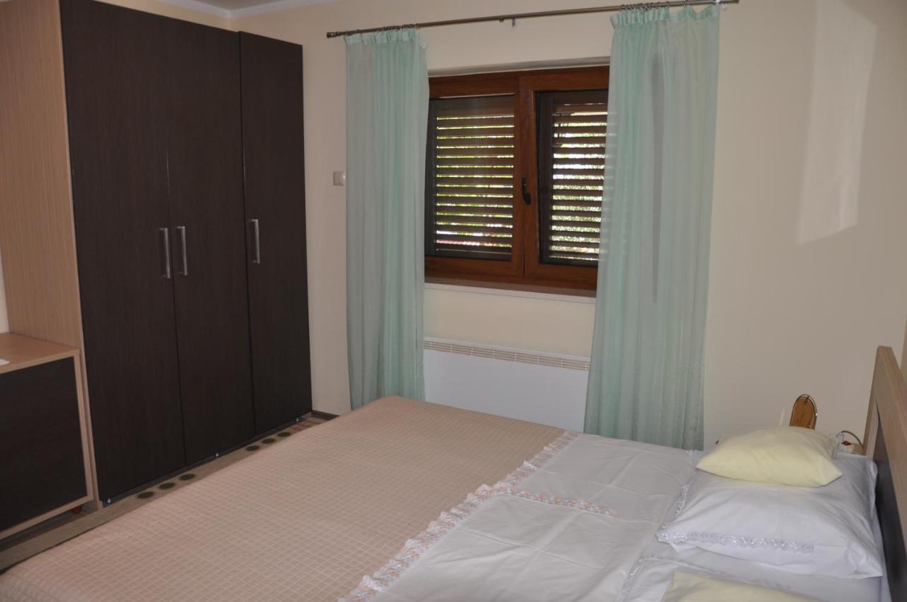 Apartmani Karla Кленовица Экстерьер фото